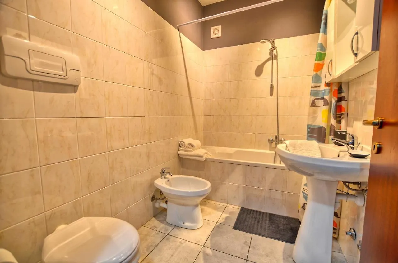 Studio Apartment Good Times Acquaseria 0*,  Italie