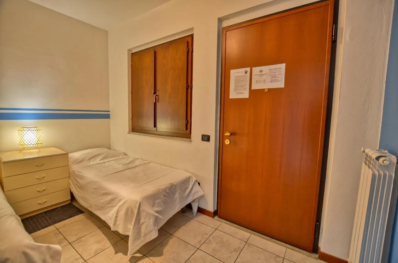 Studio Apartment Good Times Acquaseria