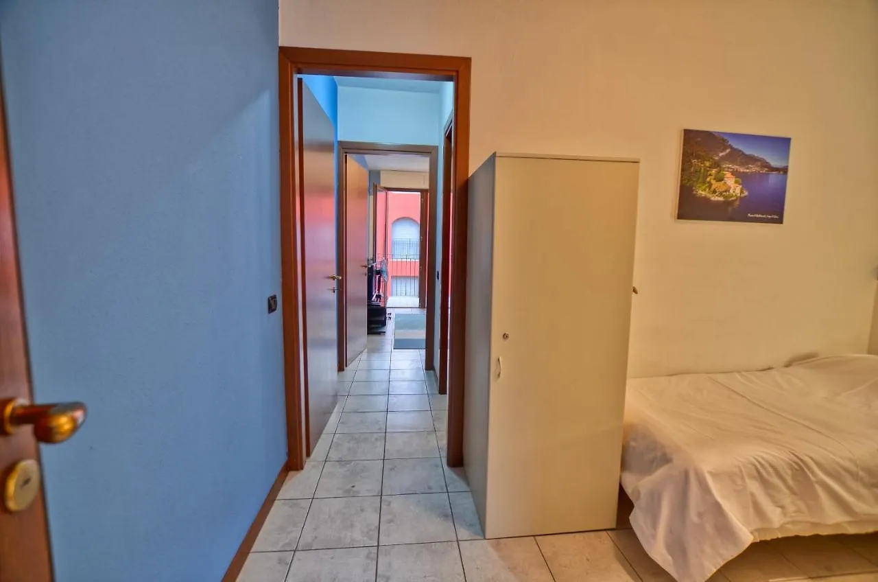 Studio Apartment Good Times Acquaseria Italy